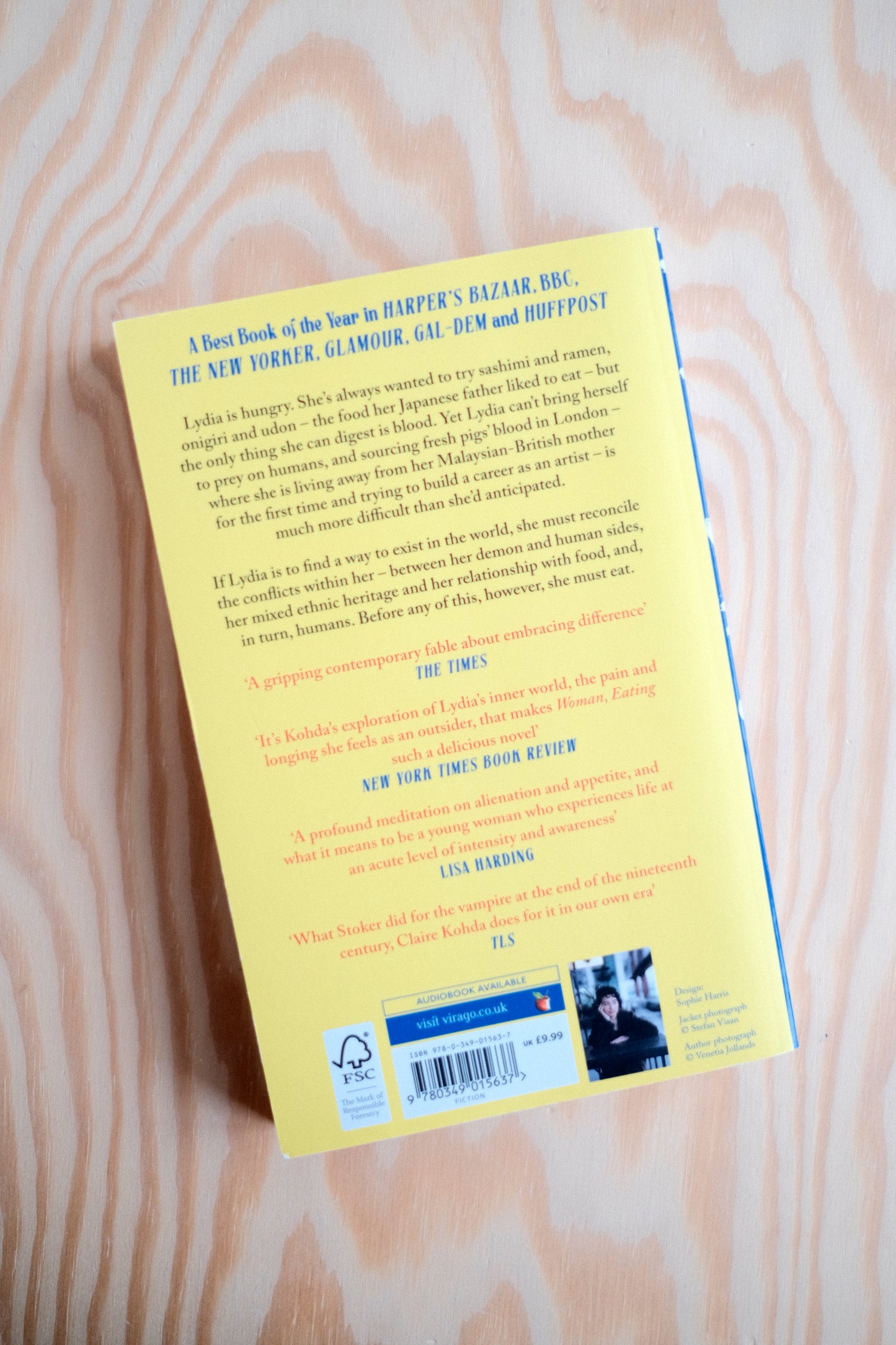 Woman, Eating | second-hand