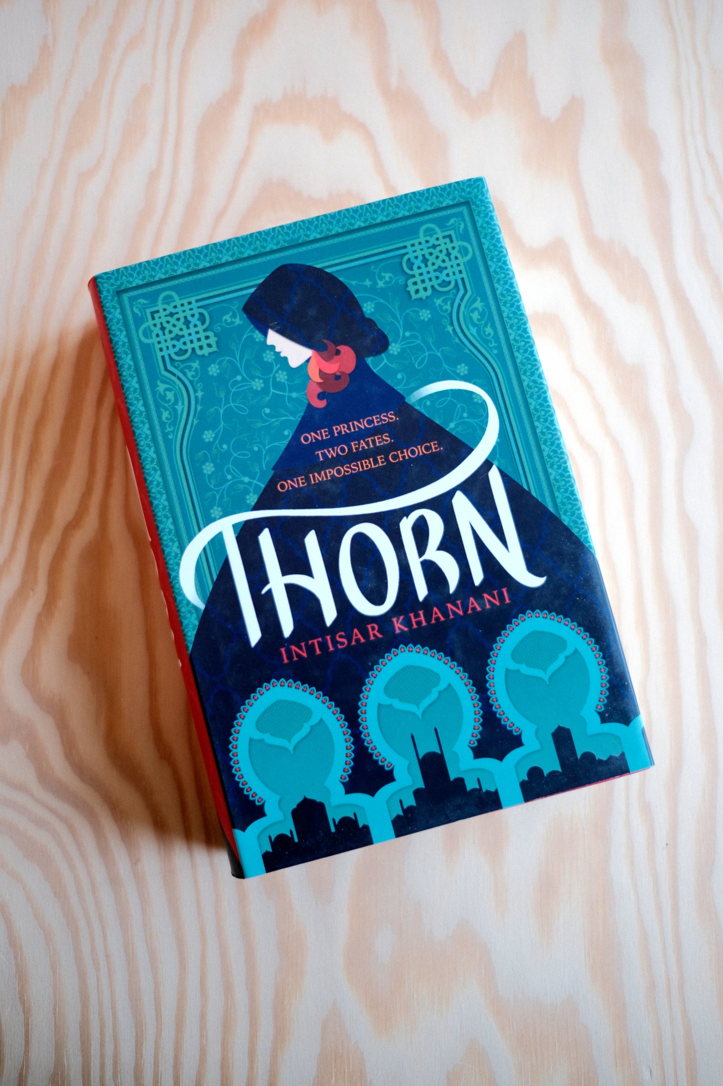 Thorn | second-hand