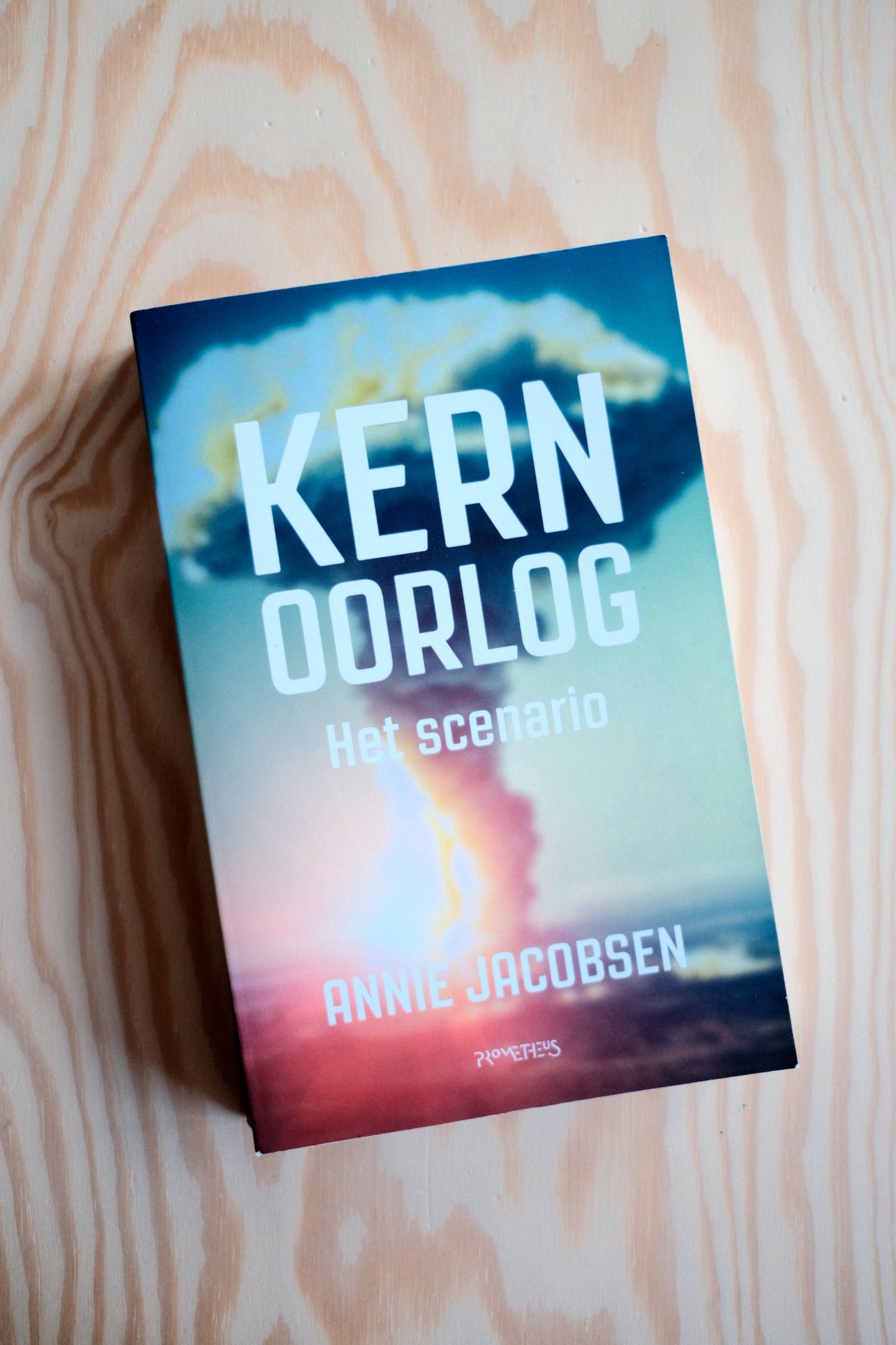 Kernoorlog | second-hand